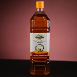 Traditional wood-pressed sesame oil handcrafted for health